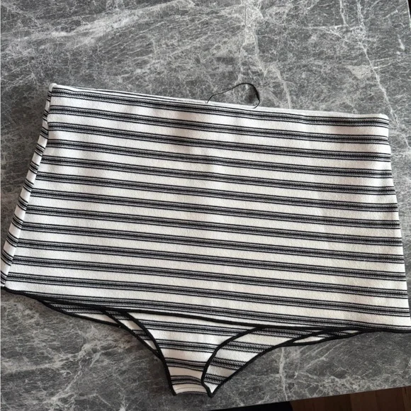 SOLD - Zara Striped Knit Mini Skort - Picture 2 of 2